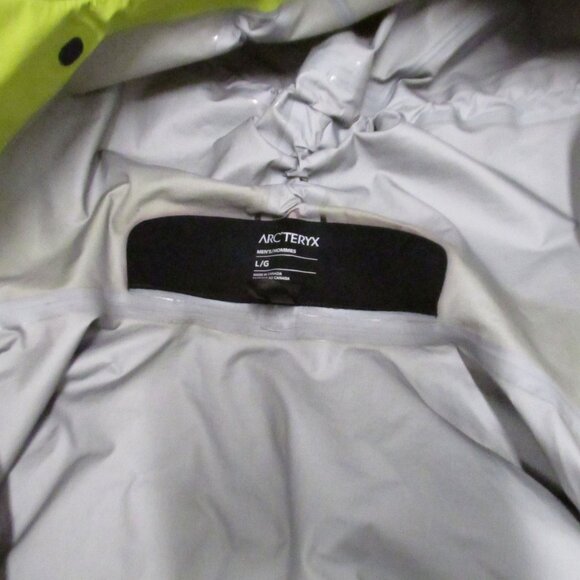 Arc'teryx Mens Size L Alpha SV Gortex Pro Vision Hooded  Jacket Yellow - Picture 8 of 11